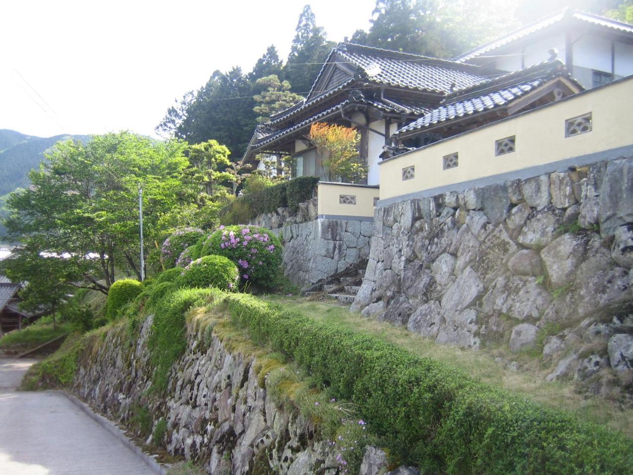 Niimi Japanese Style Inn Dohzen Miwa מראה חיצוני תמונה